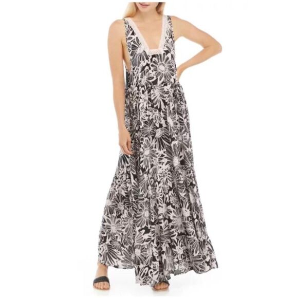 Free People Intimately Tiered For You Maxi Dress Sz S Washed Black Combo Crochet - Picture 1 of 12